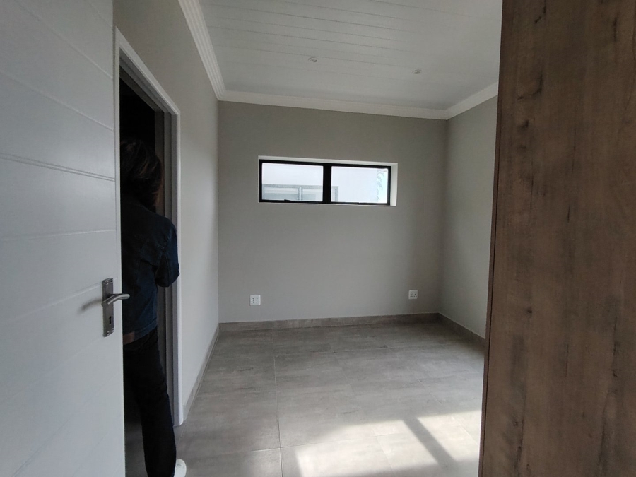 2 Bedroom Property for Sale in Hartenbos Central Western Cape